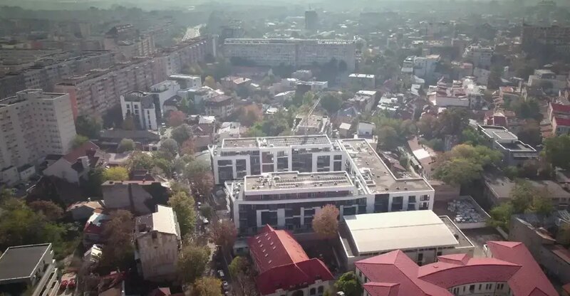 Calea Mosilor Apartament cu 2 camere si gradina. Ansamblu nou in Mosilor. Mutare imediat