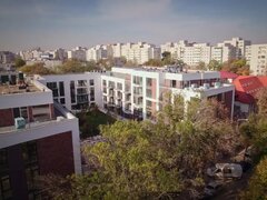 Apartament 3 camere + gradina -ansamblu nou, finalizat